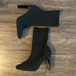 Zara boots size 36 (size 6)